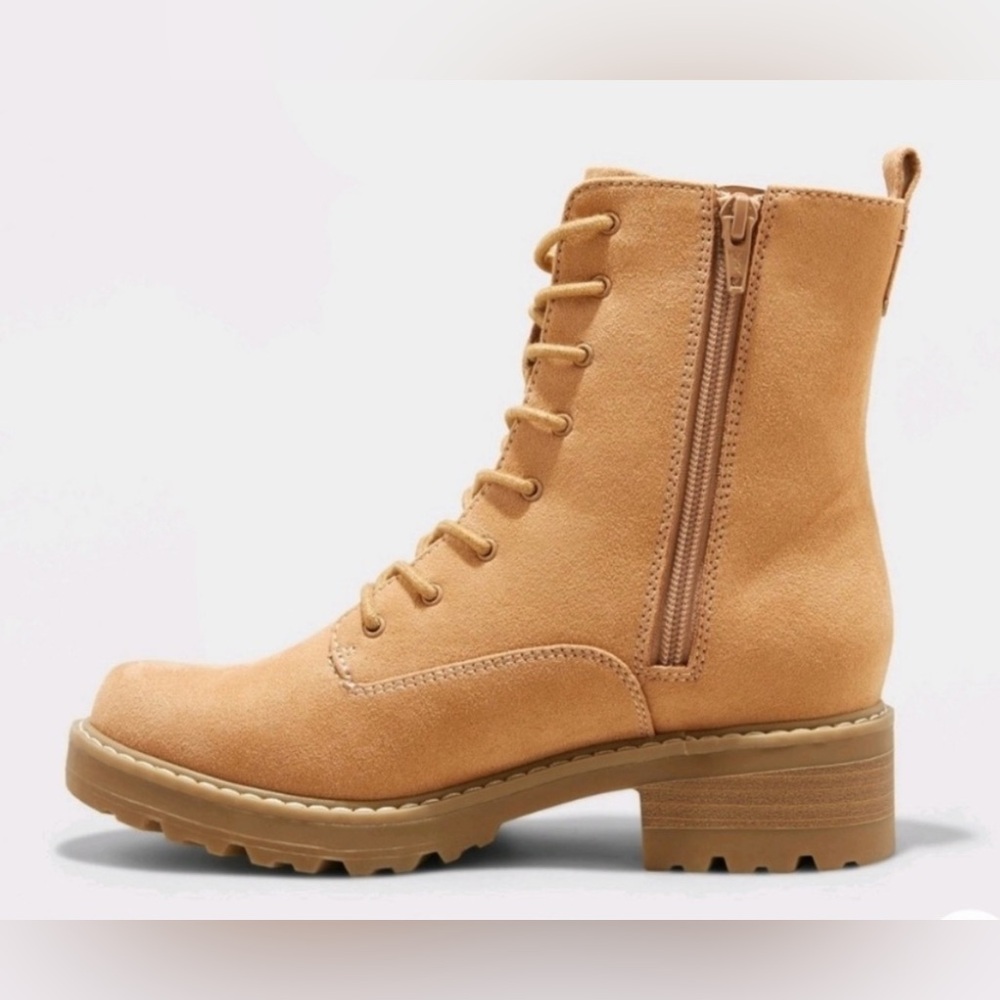 NWT Universal Thread Ophelia Lace Up Boots - Picture 2 of 9